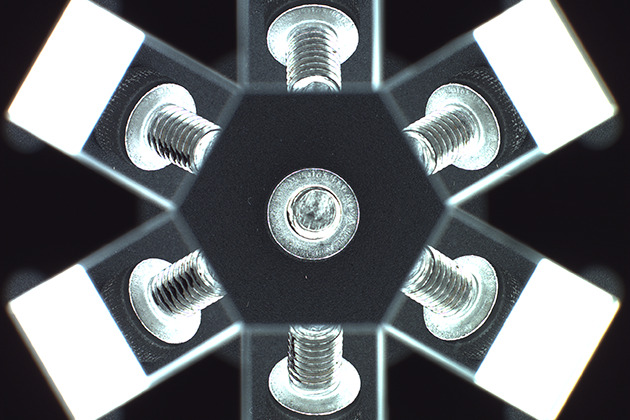 DOUBLE REFLECTION CHROVIT